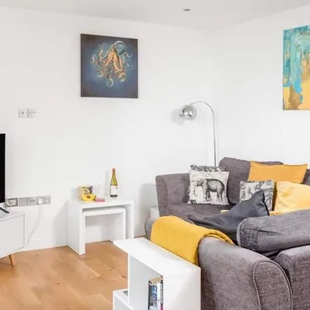 Image 9 - Newquay, TR7 3LX, United Kingdom - Apartment for rent