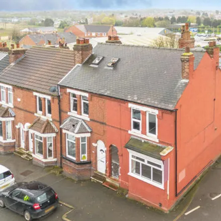 Buy this 3 bed townhouse on Burton Avenue in Doncaster, DN4 8BA