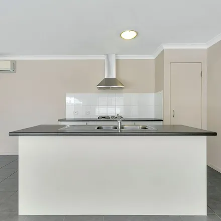 Image 8 - Roberts Street, Munno Para SA 5115, Australia - Apartment for rent