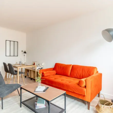 Rent this 4 bed apartment on 58 bis Rue Édouard Vaillant in 95870 Bezons, France
