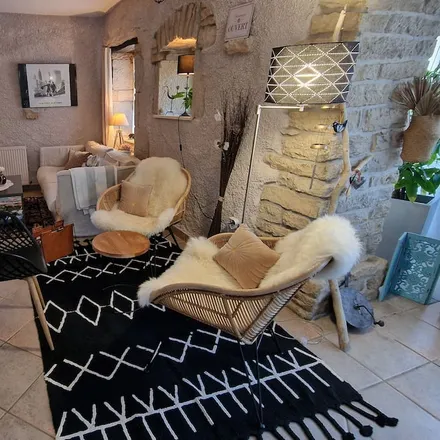 Rent this studio house on Chemin du Moulin