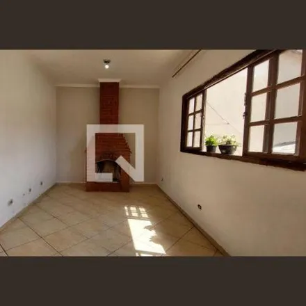 Rent this 1 bed house on Rua Apiaí 899 in Vila Curuçá, Santo André - SP
