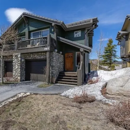 Buy this 3 bed house on 985 Fairway Circle in Mammoth Lakes, CA 93546