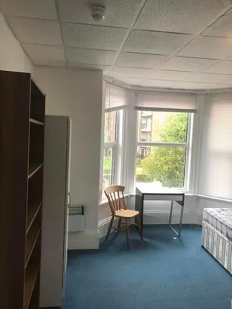 Rent this studio apartment on 24 Westwood Road in Westwood Park, Southampton