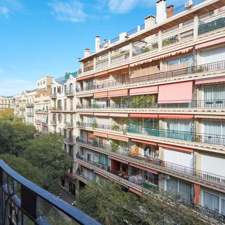 Image 4 - Carrer de Còrsega, 39, 08001 Barcelona, Spain - Apartment for rent