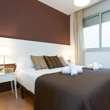 Rent this 1 bed apartment on Carrer de Casanova in 87, 08001 Barcelona