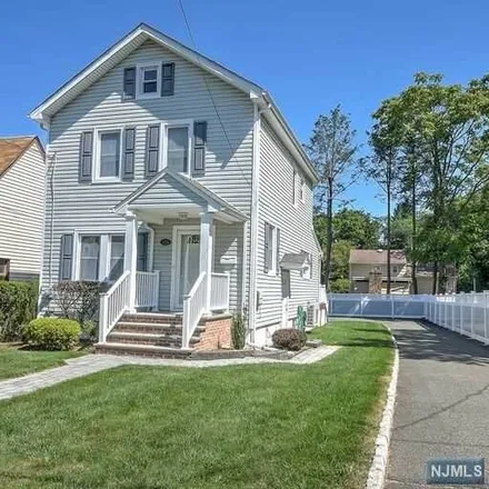 Buy this 3 bed house on 204 Linden Avenue in Verona, NJ 07044