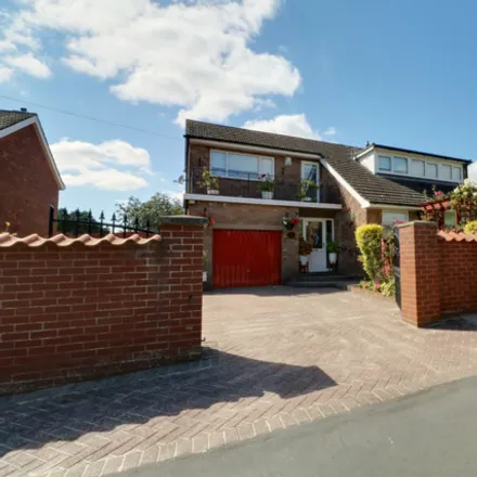 Buy this 3 bed house on Leek Hill in Winterton, DN15 9RS