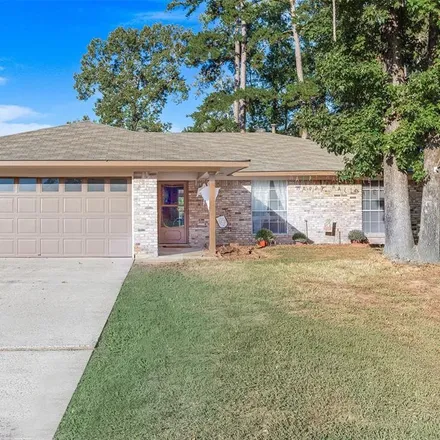 Buy this 3 bed house on 2900 Loriwood Drive in Dogwood Hills, Bossier Parish