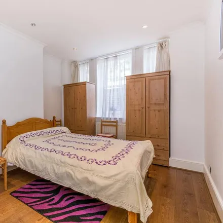 Rent this 2 bed apartment on Nottingham Mansions in Nottingham Street, London