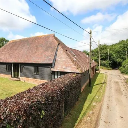 Image 2 - Parish Farm Barn, Hassell Street, Hastingleigh, TN25 5JE, United Kingdom - House for sale