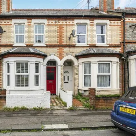 Buy this 3 bed townhouse on 11 Norris Road in Reading, RG6 1NJ
