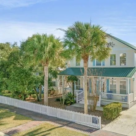 Buy this 6 bed house on 4475 Ocean View Drive in Destin, FL 32541