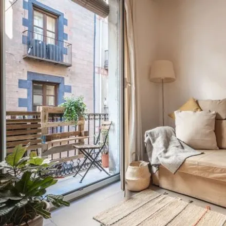 Rent this studio apartment on Bó Bonic Barat in Carrer de les Cabres, 14