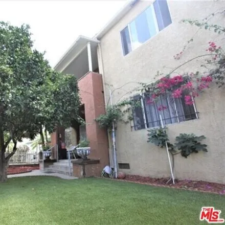 Buy this 9 bed house on 5512 Lemon Grove Avenue in Los Angeles, CA 90038