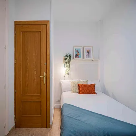 Rent this 25 bed room on Madrid in Calle de Bravo Murillo, 297 - 7