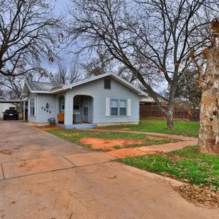 Image 2 - 3225 S 7th St, Abilene, Texas, 79605 - House for sale