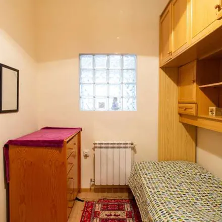 Image 2 - Carrer de Sardenya, 192, 08013 Barcelona, Spain - Apartment for rent