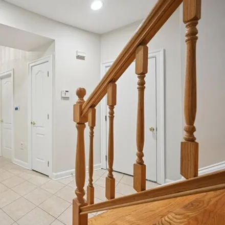 Image 3 - 5330 Connecticut Avenue Northwest, Washington, DC 20015, USA - Townhouse for rent