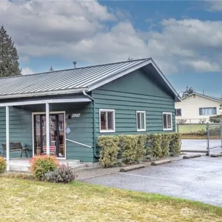 Buy this 3 bed house on 3507 Northeast Sunset Boulevard in Renton, WA 98056