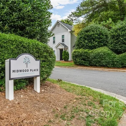 Image 3 - 1523 Briar Creek Road, Charlotte, NC 28205, USA - Townhouse for sale