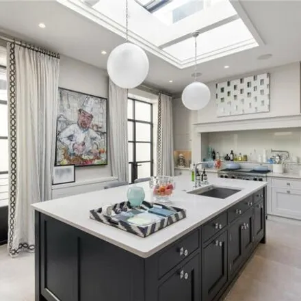 Buy this 3 bed apartment on 18 Lowndes Square in London, SW1X 9HA