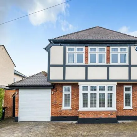 Buy this 4 bed house on 2 Forest Way in London, BR5 2AG