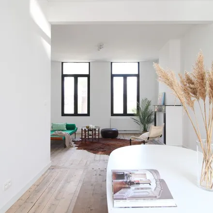 Rent this 2 bed apartment on Halenstraat 23 in 2060 Antwerp, Belgium