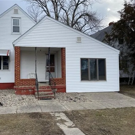 Buy this 2 bed house on 180 4th Avenue South in Chokio, Stevens County