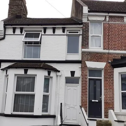 Rent this 2 bed house on Saint Mary's Road in St Leonards, TN34 3LW