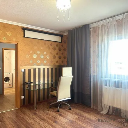 Image 2 - Radotínská, 153 00 Černošice, Czechia - Apartment for rent