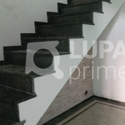 Buy this 3 bed house on Escola Estadual República da Bolívia in Rua Outeiro da Cruz 571, Jardim São Paulo