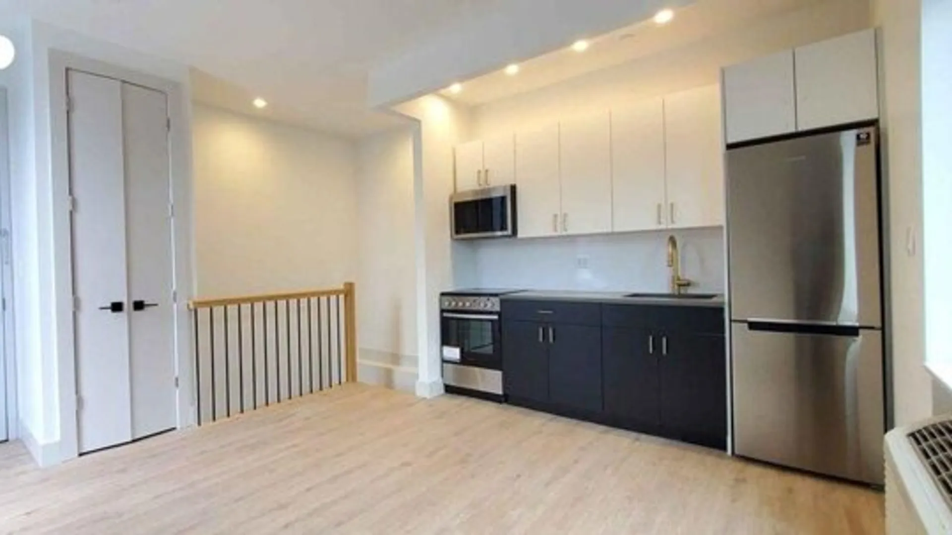 3563 DeKalb Avenue, New York, NY 10467, USA | 2 bed apartment for rent