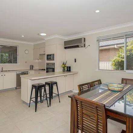Image 6 - Boronia Crescent, North Haven NSW 2443, Australia - Apartment for rent