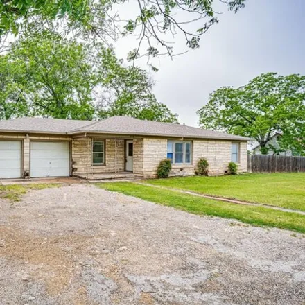 Buy this 3 bed house on 477 Pearl Street in Dublin, TX 76446