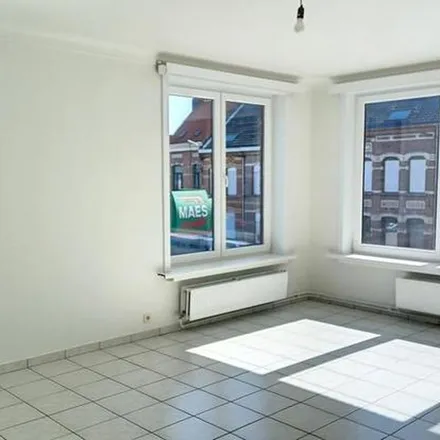 Rent this 2 bed apartment on Kesselsesteenweg 65C in 2500 Lier, Belgium