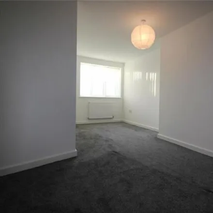 Image 6 - Young House, Ashfield Street, Liverpool, L5 2BP, United Kingdom - Room for rent