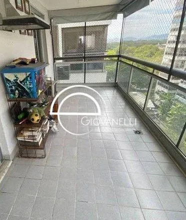 Buy this 2 bed apartment on Rua Alfredo Ceschiatti in Jacarepaguá, Rio de Janeiro - RJ