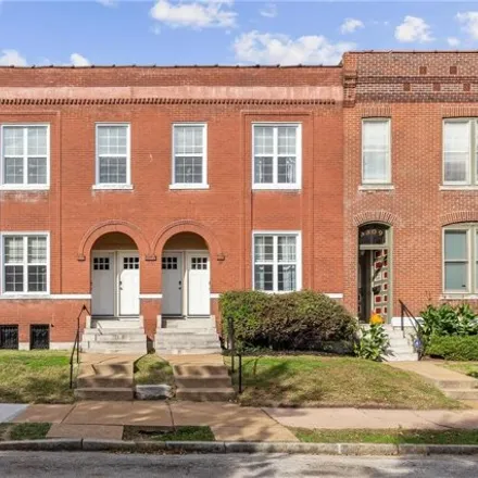 Buy this studio house on 3349 Magnolia Avenue in St. Louis, MO 63118
