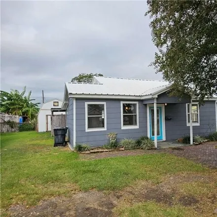 Buy this 3 bed house on 704 Carmadelle Street in Walkertown, Marrero