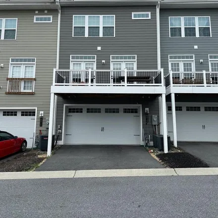 Rent this 3 bed apartment on 6016 Hidden Meadow in Ellicott City, MD 21043