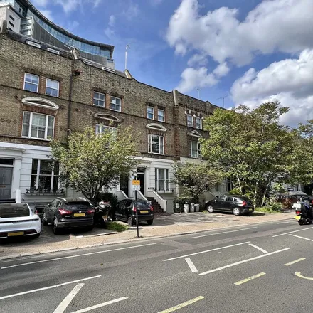 Rent this 3 bed apartment on Jervis Road in London, SW6 7RY