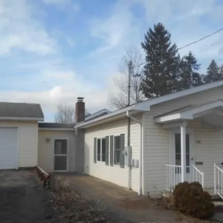 Buy this 4 bed house on 323 Ross Street in Cambridge Springs, Crawford County