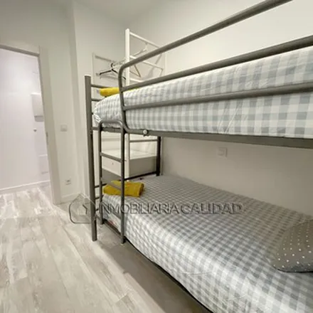Image 4 - La Audiencia, Praza da Ferraría, 36001 Pontevedra, Spain - Apartment for rent