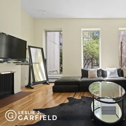 Image 4 - 218 East 31st Street, New York, NY 10016, USA - Townhouse for sale