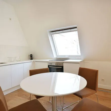 Rent this 2 bed apartment on Cranachstraße 10a in 60596 Frankfurt, Germany