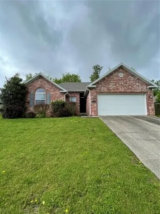 Rent this 3 bed house on 3593 West Clearwood Drive in Fayetteville, AR 72704