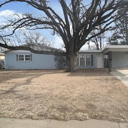 Buy this 2 bed house on 116 Beach Street in Hereford, TX 79045