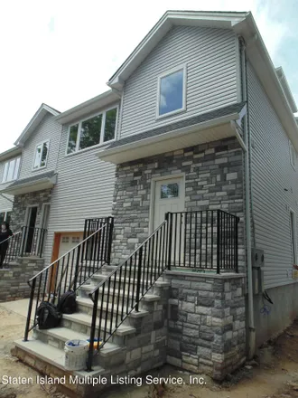 Buy this 5 bed duplex on 480 Tennyson Drive in New York, NY 10312