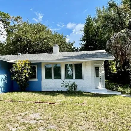 Buy this 2 bed house on 728 41st Street in Sarasota, FL 34234